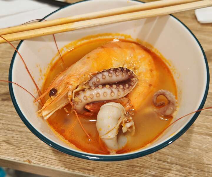 冬阴功海鲜汤